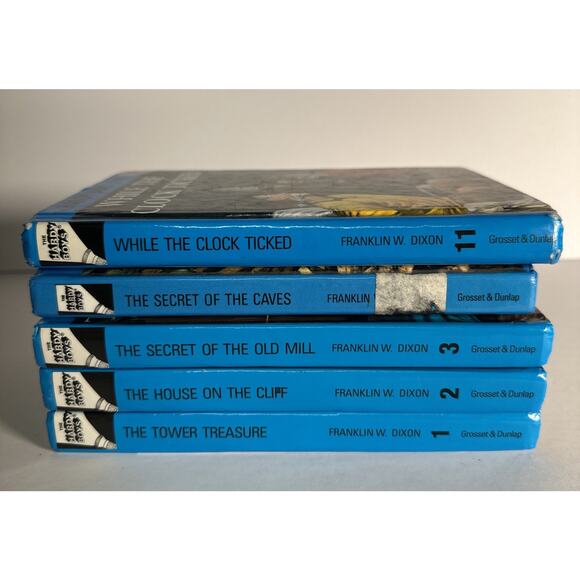 The Hardy Boy Book Lot Of 5 By Franklin W. Dixon (1,2,3,7,11) - Picture 3 of 6